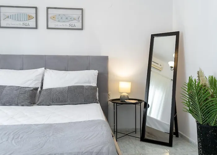 Appartement Elie's House Next To The